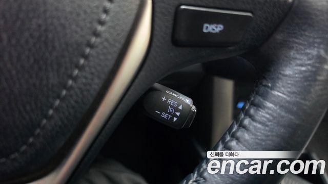 Toyota RAV4 2015 — photo 27