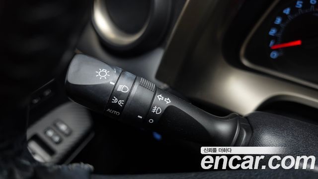 Toyota RAV4 2015 — photo 30
