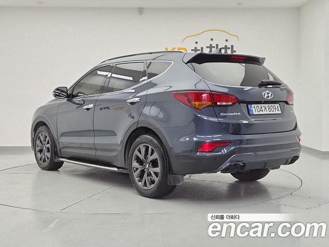Hyundai Santafe 2016 — photo 3