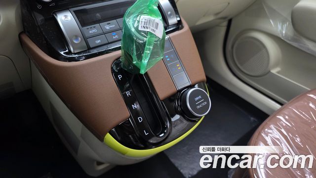 Hyundai Casper 2027 — photo 12