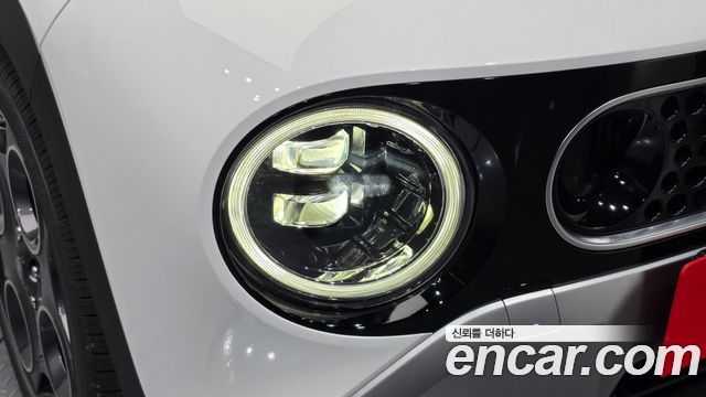 Hyundai Casper 2027 — photo 8