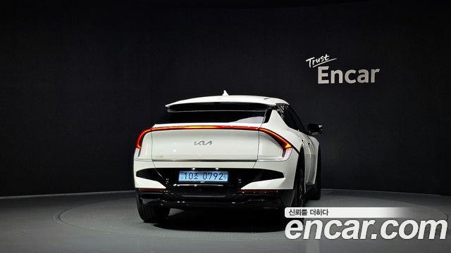 Kia EV6 2026 — photo 4