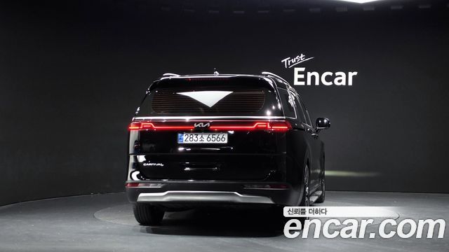 Kia Canival 2022 — photo 4