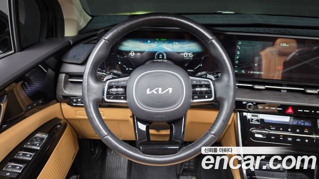 Kia Canival 2022 — photo 19