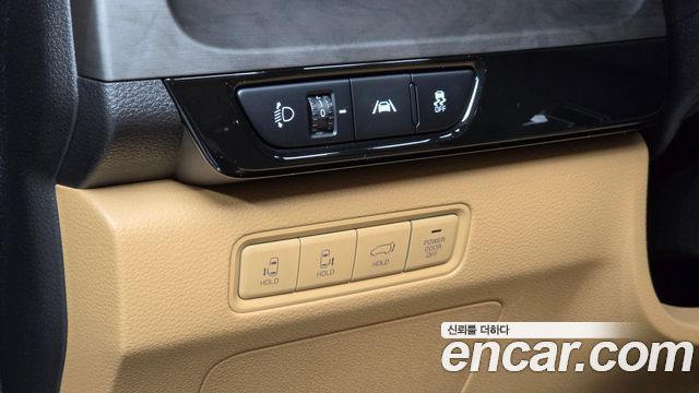 Kia Canival 2022 — photo 23
