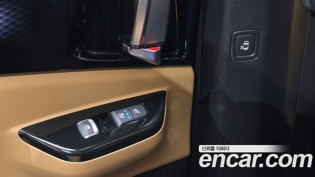 Kia Canival 2022 — photo 27