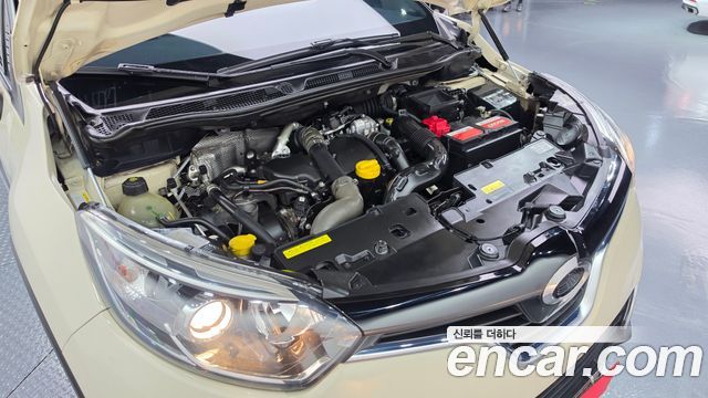 Renault Korea QM3 2015 — photo 6