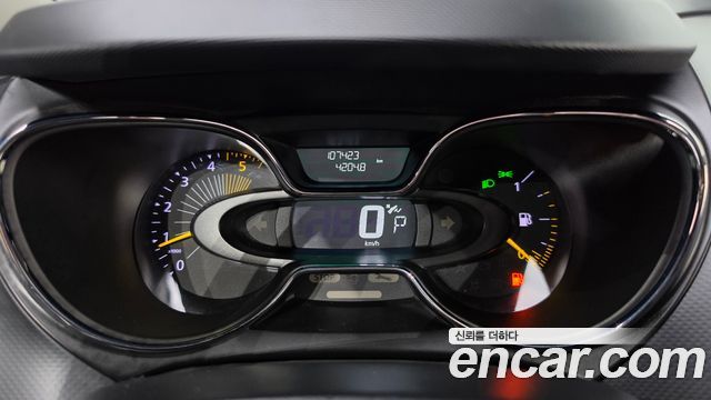 Renault Korea QM3 2015 — photo 11