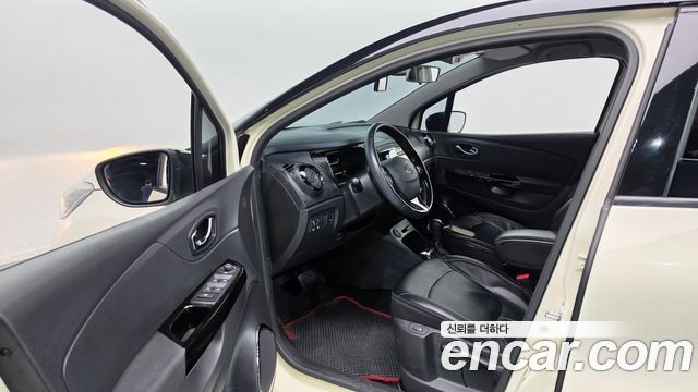 Renault Korea QM3 2015 — photo 13