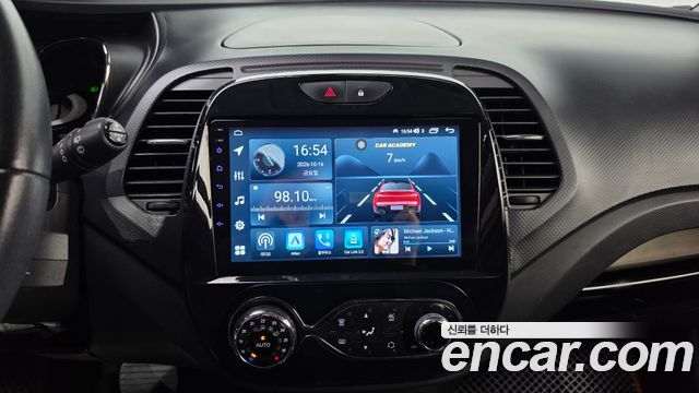 Renault Korea QM3 2015 — photo 18