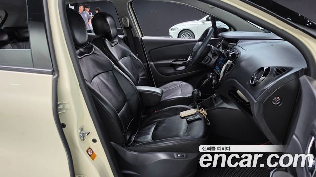 Renault Korea QM3 2015 — photo 16