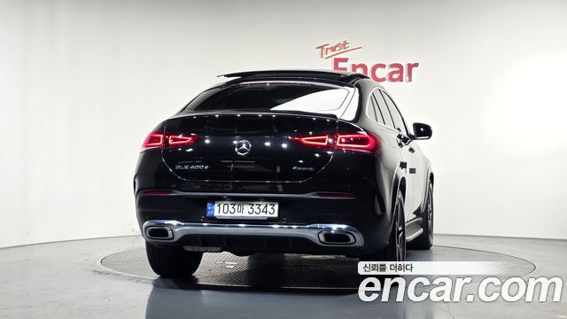 Mercedes-Benz GLE-Class 2021 — photo 4