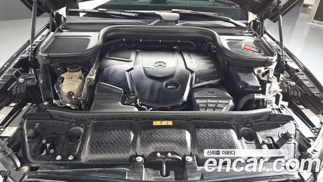 Mercedes-Benz GLE-Class 2021 — photo 6