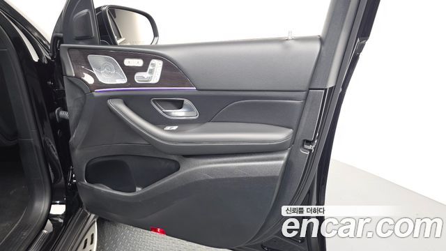 Mercedes-Benz GLE-Class 2021 — photo 14