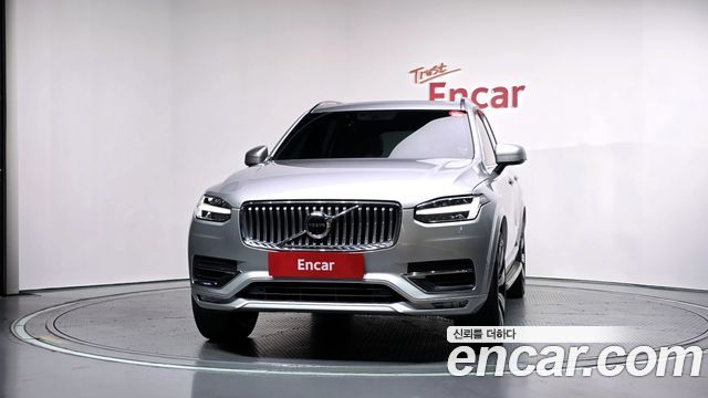 Volvo XC90 2022 — photo 3