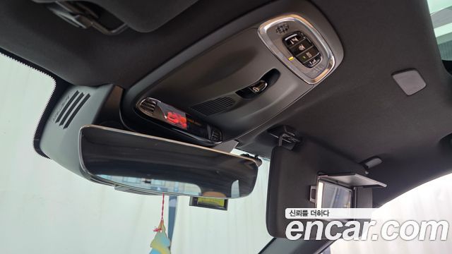 Volvo XC90 2022 — photo 32