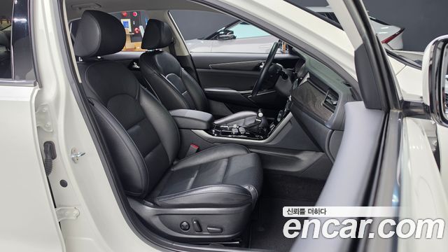 Kia K7 2020 — photo 16