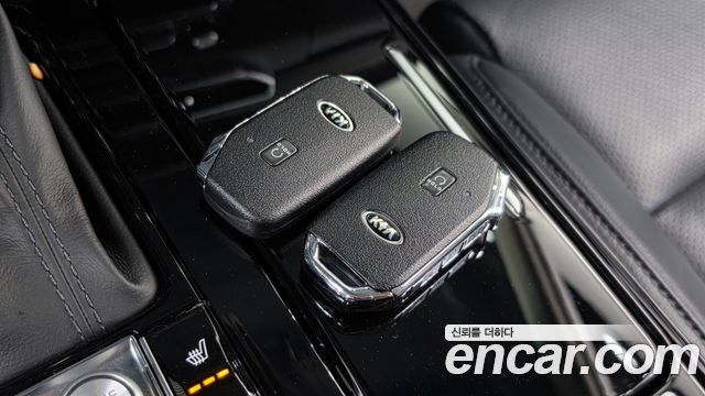 Kia K7 2020 — photo 33