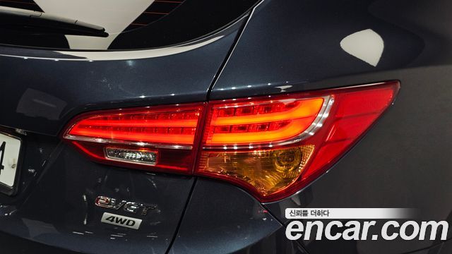 Hyundai Santafe 2013 — photo 9