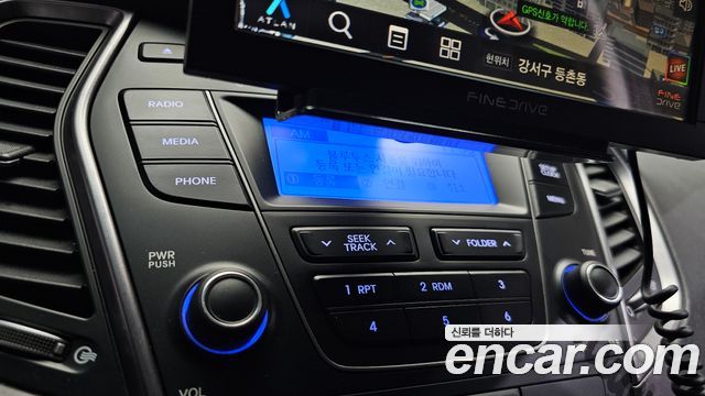 Hyundai Santafe 2013 — photo 32