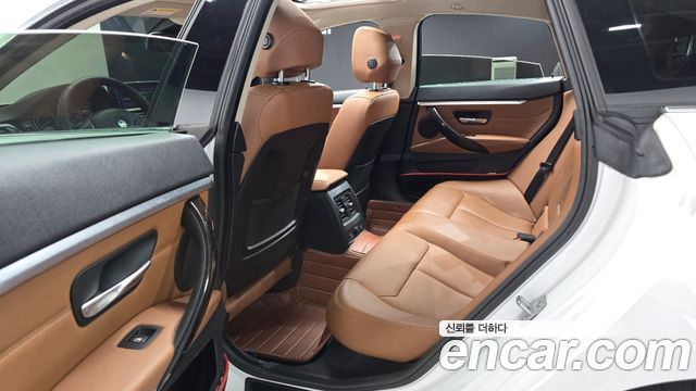 BMW 4-Series 2015 — photo 11