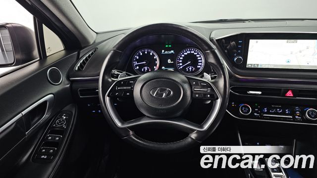 Hyundai Sonata 2022 — photo 12