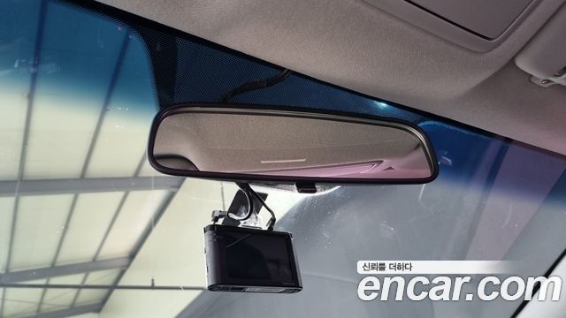 Kia K3 2017 — photo 15