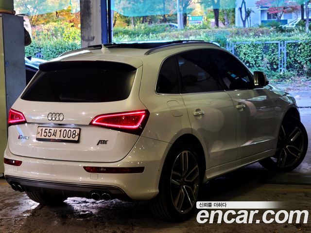Audi SQ5 2014 — photo 8