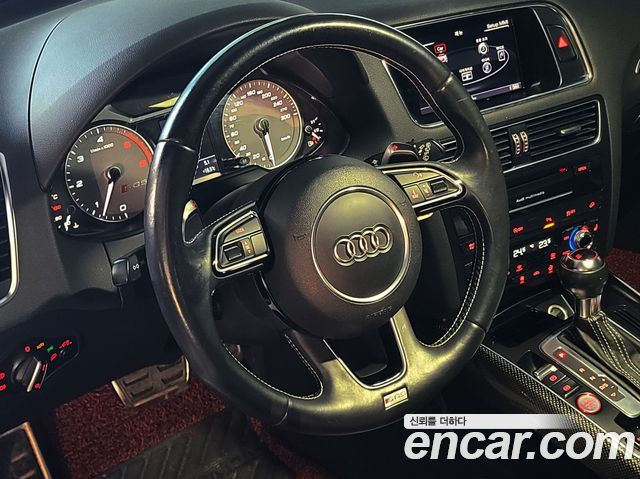 Audi SQ5 2014 — photo 13