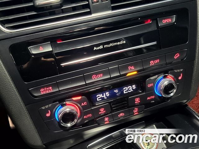 Audi SQ5 2014 — photo 16