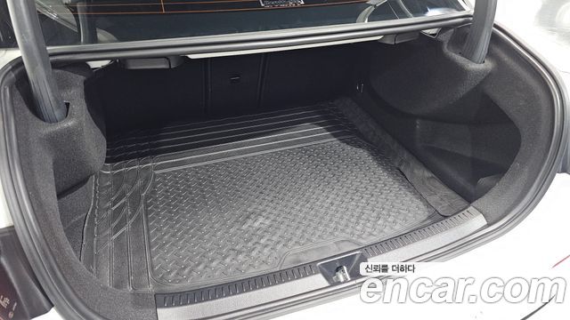 Mercedes-Benz A-Class 2020 — photo 30