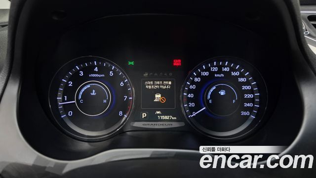 Hyundai Grandeur 2016 — photo 8