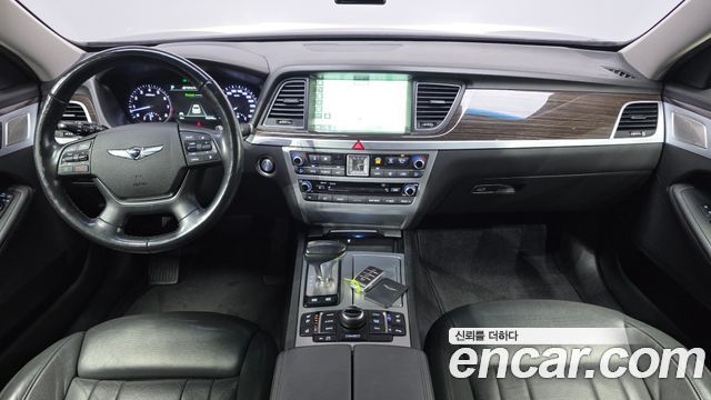 Genesis G80 2018 — photo 10