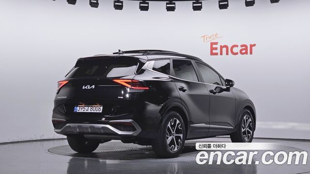 Kia Sportage 2023 — photo 2
