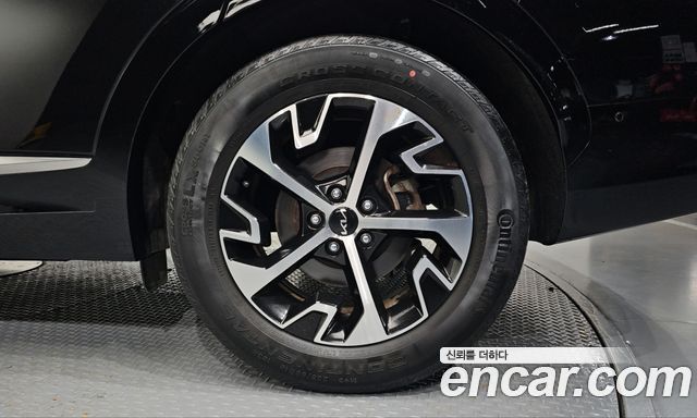 Kia Sportage 2023 — photo 7