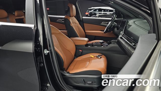 Kia Sportage 2023 — photo 16