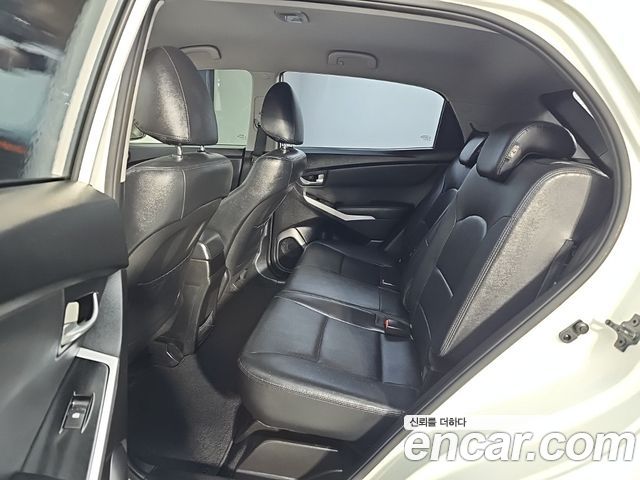 KG Mobility KORANDO 2015 — photo 12