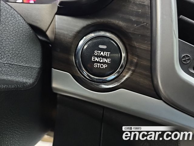 KG Mobility KORANDO 2015 — photo 16