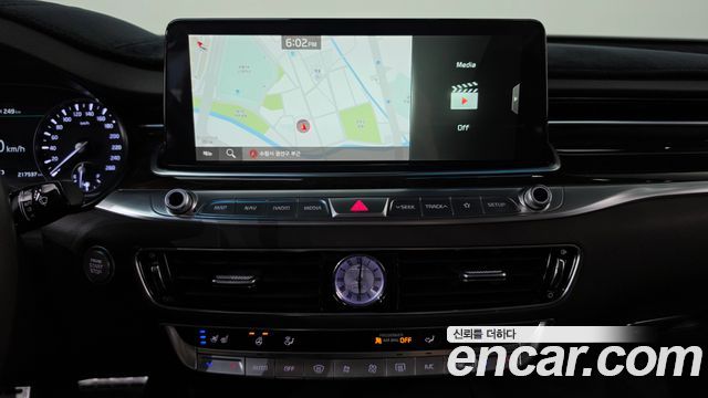 Kia K9 2019 — photo 12