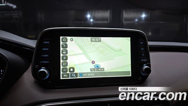 Hyundai Santafe 2019 — photo 20