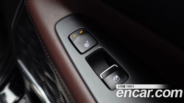 Hyundai Santafe 2019 — photo 24