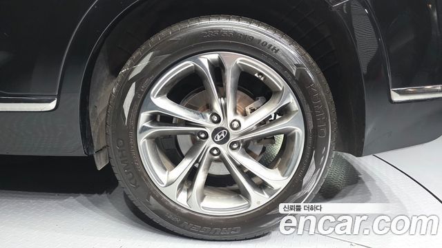 Hyundai Santafe 2019 — photo 7