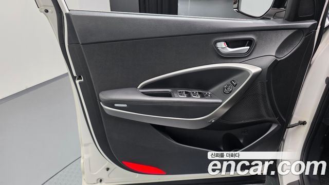 Hyundai Santafe 2015 — photo 14