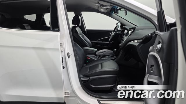Hyundai Santafe 2015 — photo 16