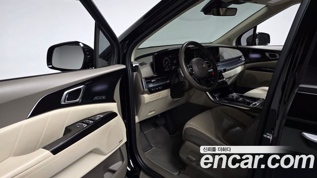 Kia Canival 2021 — photo 13