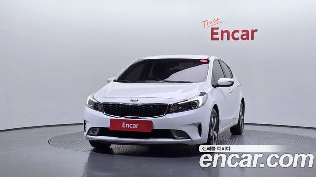 Kia K3 2018 — photo 3