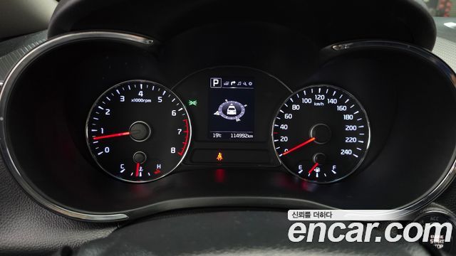 Kia K3 2018 — photo 11