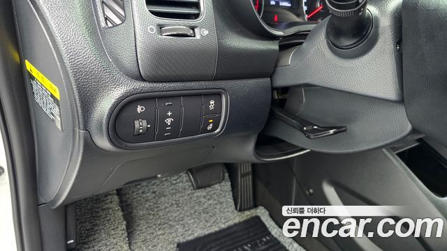 Kia K3 2018 — photo 23