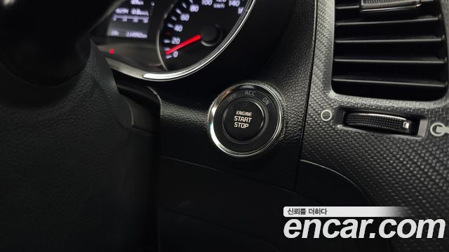 Kia K3 2018 — photo 24