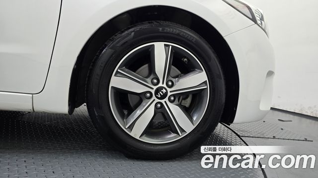 Kia K3 2018 — photo 7